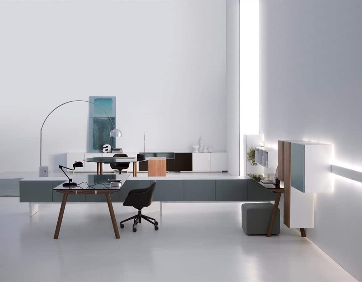 Office Furniture Dek with lamp render