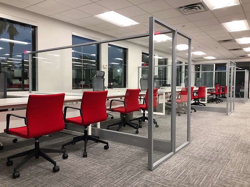 Extended view screen dividers for office workspace