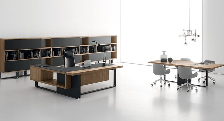 Vigo Executive Desk