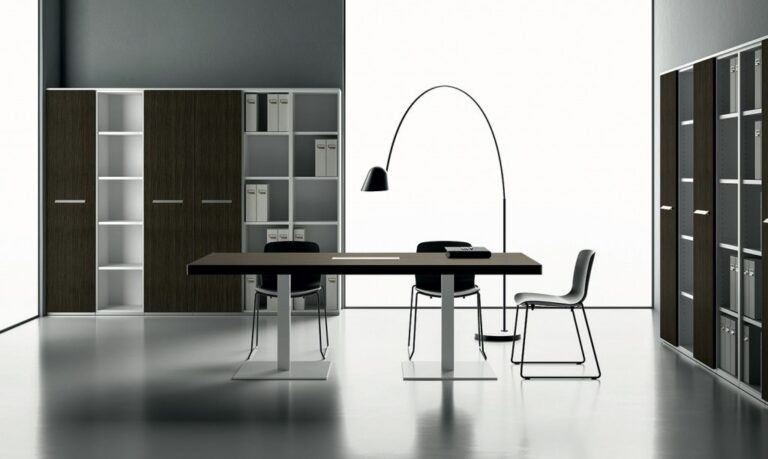 meeting_4-1-1024x612